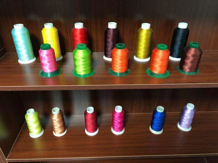 Környezetbarát 120/2 120d / 2 100% viszkóz műselyem hímzőszál