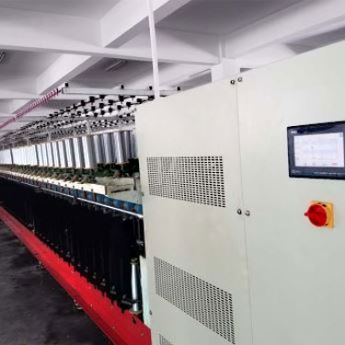 CNC intelligens csavarógép